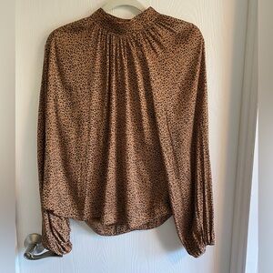 🐆 Gap Leopard Print Blouse, Size M